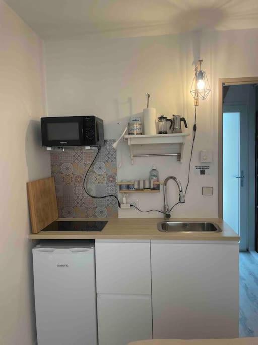 Charming Studio To Venelles 10 Minutes From Aix Extérieur photo